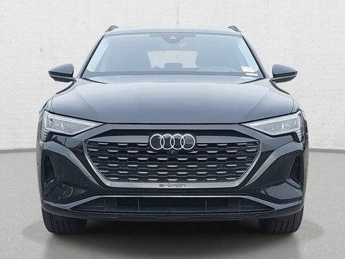 Used 2024 Audi Q8 e-tron Prestige w/ Prestige Package AWD/4WD image 2
