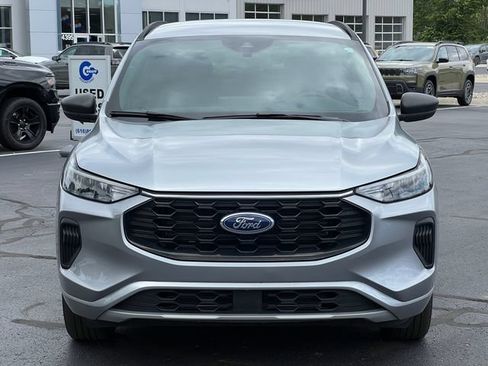 Used 2023 Ford Escape ST-Line w/ Tech Pack #1 AWD/4WD image 41