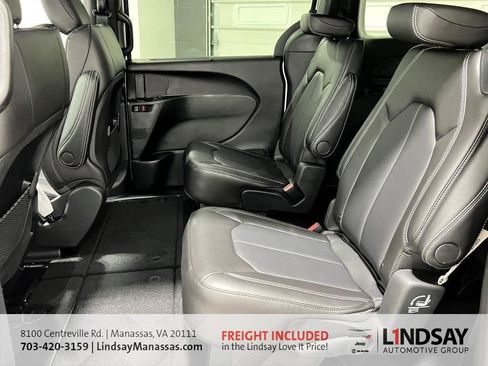 New 2026 Chrysler Voyager LX image 29