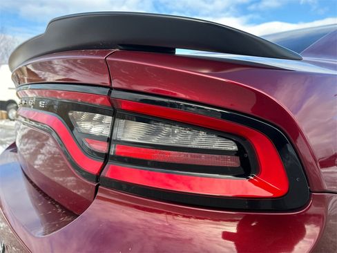 Used 2018 Dodge Charger SXT w/ Blacktop Package image 44