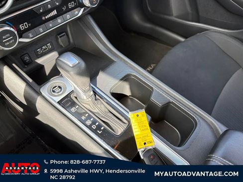 Used 2025 Nissan Sentra SV w/ All-Weather Package FWD image 19