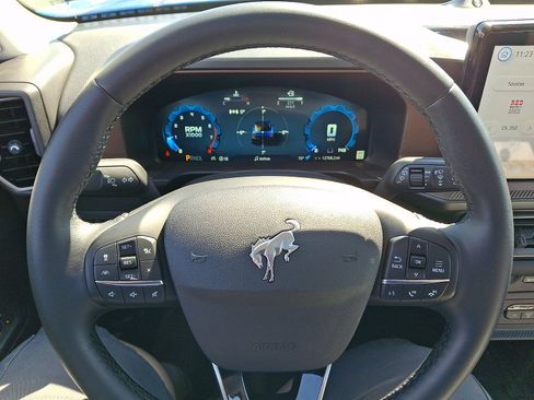 Certified 2025 Ford Bronco Sport Outer Banks w/ Outer Banks Tech Package+ image 20