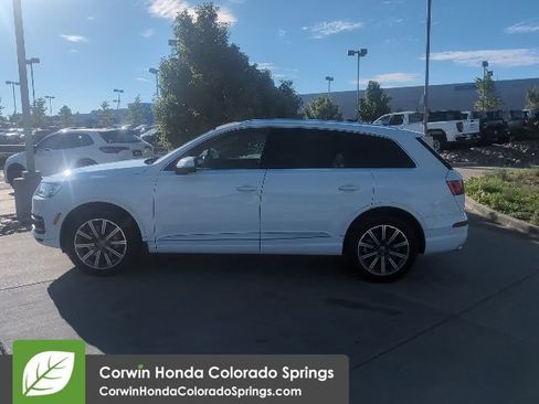 Used 2017 Audi Q7 3.0T Prestige w/ Prestige Package AWD/4WD image 8