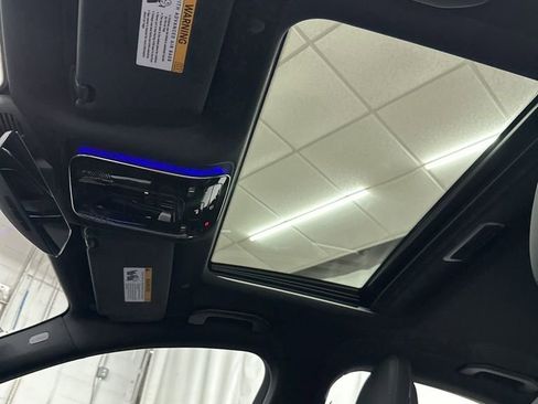 Used 2025 Mercedes-Benz C 300 C 300 image 17