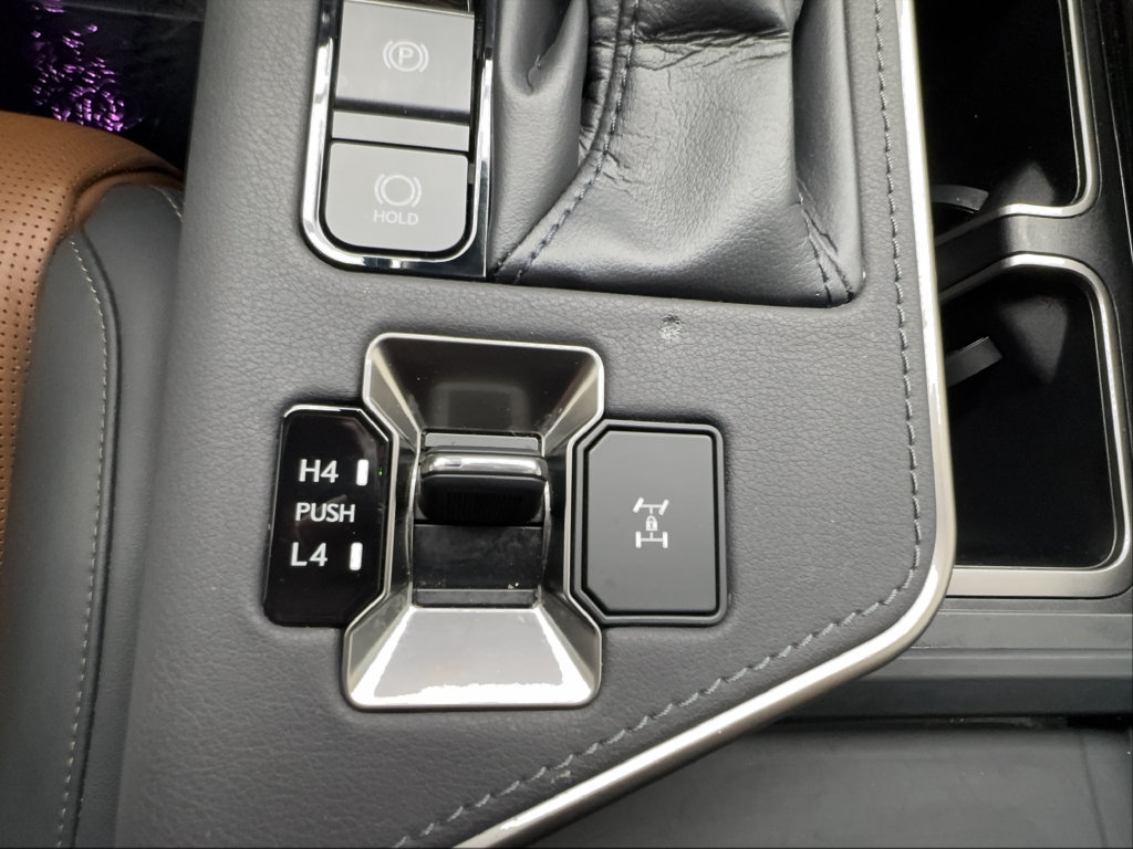 Used 2024 Lexus GX 550 AWD/4WD image 50