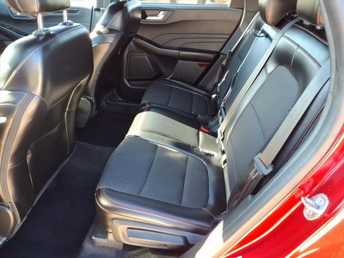 Used 2024 Ford Escape ST-Line image 15