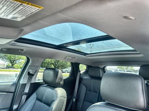 Used 2024 Chevrolet Blazer LT w/ Midnight/Sport Edition FWD image 21