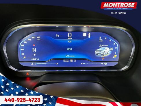 Used 2022 Chevrolet Tahoe Z71 w/ Z71 Off-Road Package AWD/4WD image 18