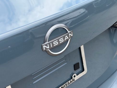 Used 2024 Nissan Sentra SV FWD image 16