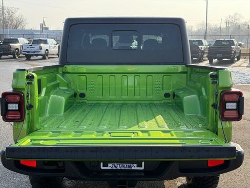 New 2026 Jeep Gladiator Willys image 7