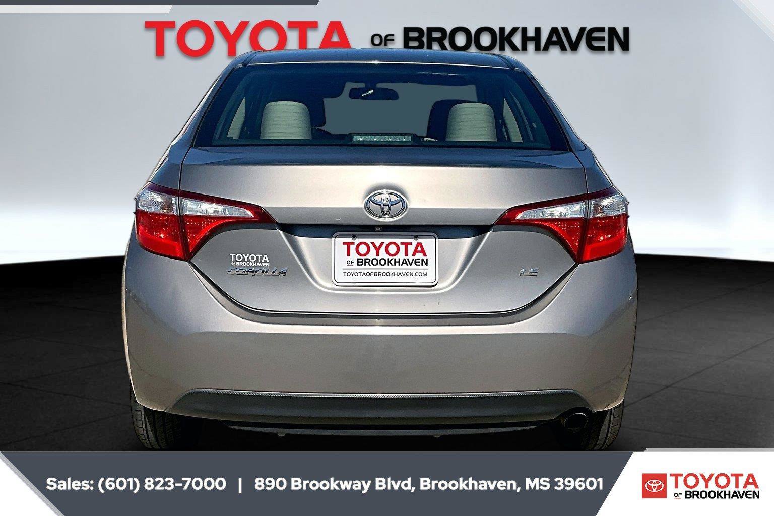 Used 2015 Toyota Corolla FWD image 4