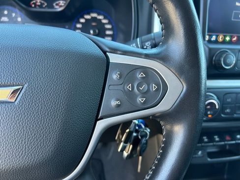 Used 2021 Chevrolet Colorado ZR2 w/ ZR2 Midnight Special Edition image 18