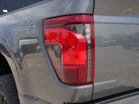 New 2026 Ford F150 XLT w/ Equipment Group 302A MID AWD/4WD image 19