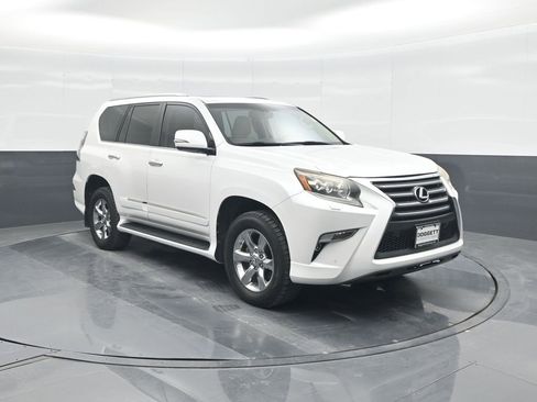 Used 2014 Lexus GX 460 image 8
