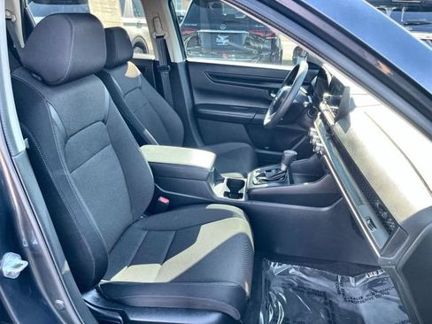 Used 2025 Honda CR-V LX image 26