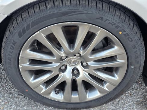 Used 2013 Lexus LS 460 image 45