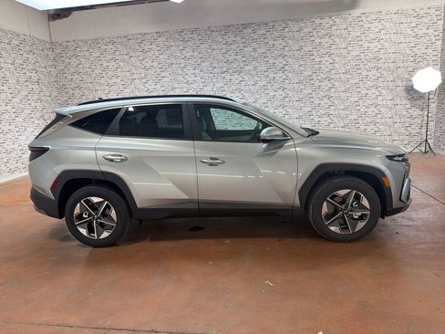 New 2026 Hyundai Tucson SEL image 8