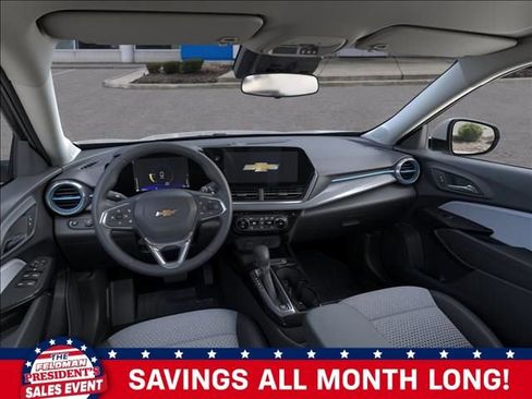 New 2026 Chevrolet Trax LT w/ Driver Confidence Package image 15