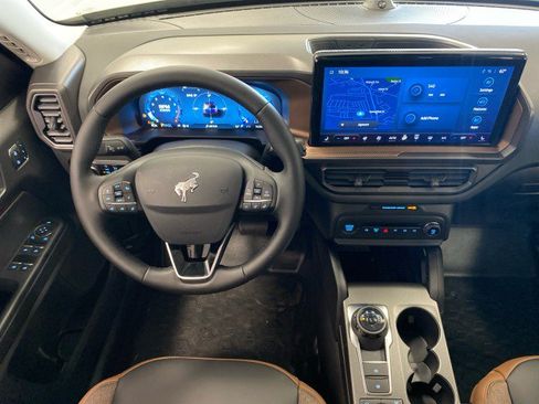 New 2025 Ford Bronco Sport Outer Banks w/ Sasquatch Outer Banks Package AWD/4WD image 15