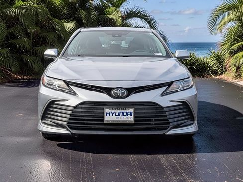Used 2024 Toyota Camry LE w/ Convenience Package FWD image 3
