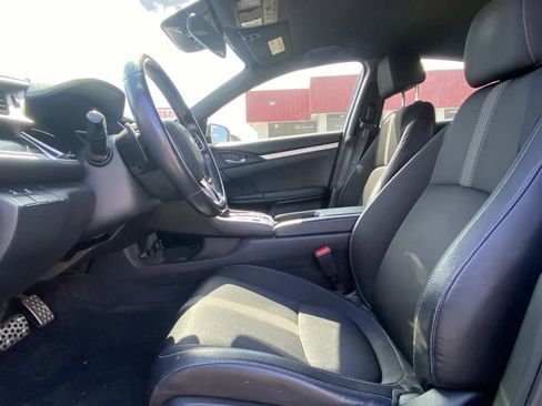 Used 2019 Honda Civic Sport image 16