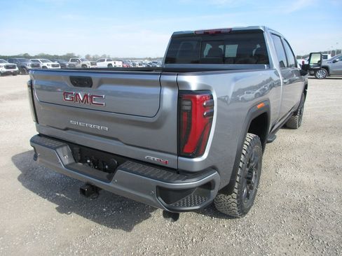 New 2026 GMC Sierra 2500 AT4 image 5