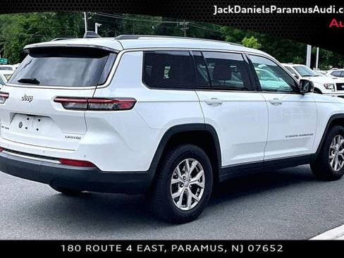 Used 2021 Jeep Grand Cherokee L Limited AWD/4WD image 2