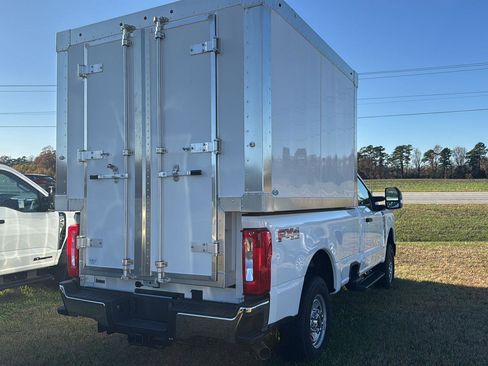 New 2024 Ford F250 XL w/ FX4 Off-Road Package image 13