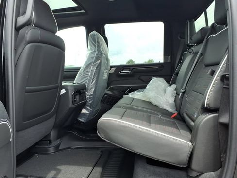 New 2026 GMC Sierra 2500 AT4X AWD/4WD image 15