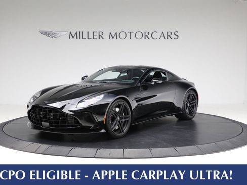 Used 2025 Aston Martin V8 Vantage Coupe RWD image 1
