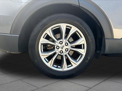 Used 2021 Ford Explorer Limited w/ Equipment Group 301A RWD image 11