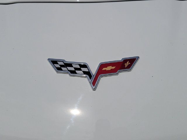 Used 2010 Chevrolet Corvette Convertible w/ Preferred Equipment Group RWD image 9