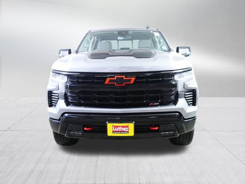 Used 2025 Chevrolet Silverado 1500 LT Trail Boss w/ LT Trail Boss Premium Package image 2