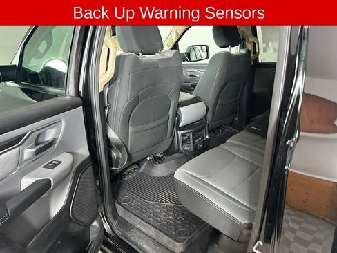 Used 2019 RAM 1500 Big Horn AWD/4WD image 12
