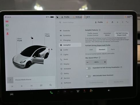 Used 2021 Tesla Model 3 Standard Range Plus image 19