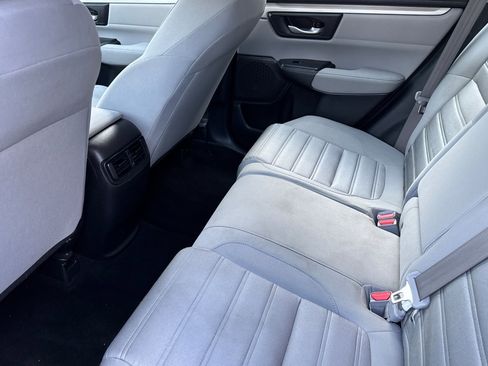 Used 2018 Honda CR-V LX image 12