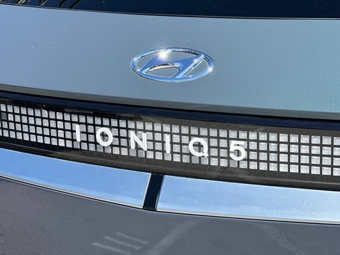 Used 2023 Hyundai Ioniq 5 Limited RWD image 35