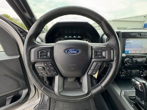 Used 2019 Ford F150 XLT w/ Equipment Group 302A Luxury AWD/4WD image 21