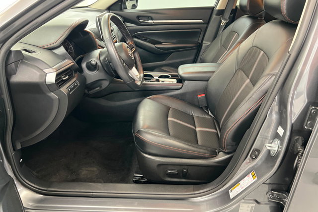 Certified 2024 Nissan Altima 2.5 SR AWD/4WD image 17
