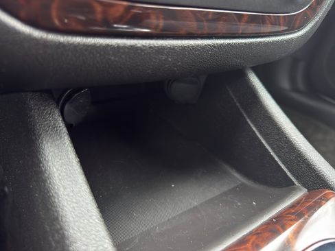 Used 2012 Chevrolet Impala LT image 19