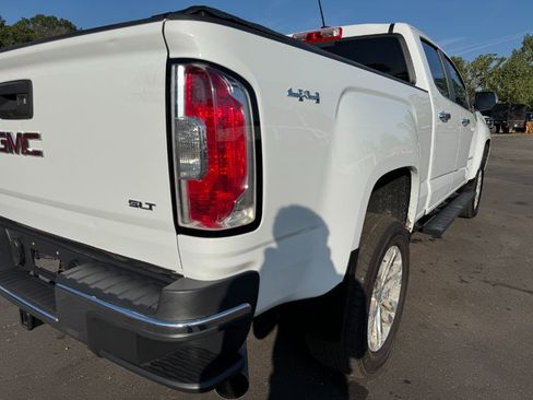Used 2016 GMC Canyon SLT image 11