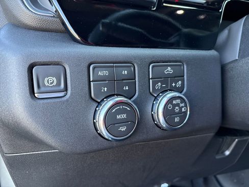 New 2026 GMC Sierra 1500 Elevation w/ X31 Off-Road Package AWD/4WD image 19