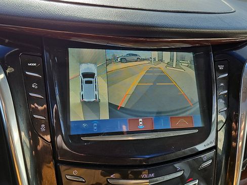 Used 2019 Cadillac Escalade Premium Luxury w/ LPO, Radiant Package image 19