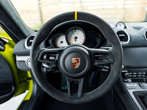 Used 2023 Porsche 718 Cayman GT4 RS image 63