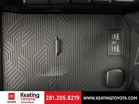 New 2025 Toyota Tacoma SR5 image 3