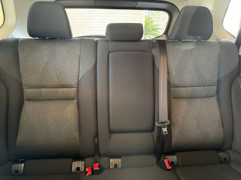 Used 2025 Nissan Rogue SV image 40