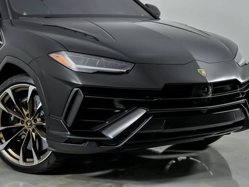 Used 2023 Lamborghini Urus S AWD/4WD image 3