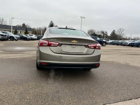 Used 2020 Chevrolet Malibu LT image 25