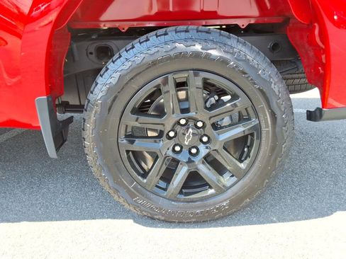 Certified 2025 Chevrolet Silverado 1500 Custom w/ Turbomax Blackout Package image 14