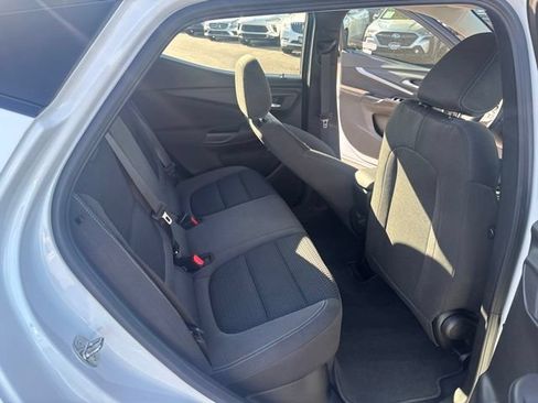 Used 2023 Chevrolet Bolt EUV LT w/ Comfort Package FWD image 27